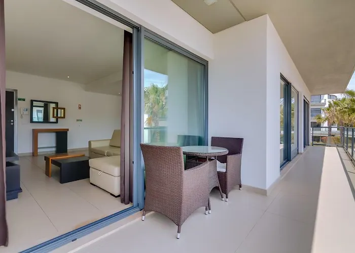 Cavalo Preto Apartment Quarteira