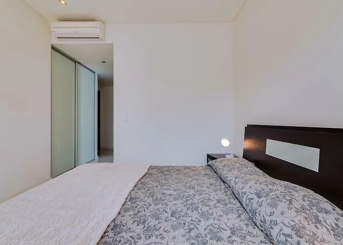 Apartment Cavalo Preto Quarteira