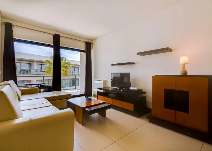 Cavalo Preto Apartment *